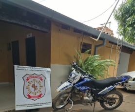 POLICIA ALLANA VIVIENDAS POR CASO DE ASALTO A CASA DE CREDITOS