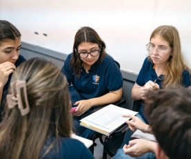 Junior Achievement lanza “Domino mis cuentas”, programa gratuito de educación financiera para jóvenes