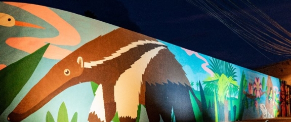 100 NIÑOS Y NIÑAS DE CONCEPCIÓN INAUGURAN UN MURAL QUE CELEBRA LA RIQUEZA DE EL CERRADO