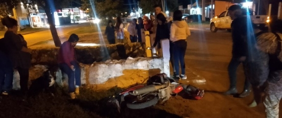 MOTOCICLISTA HERIDO TRAS CAER AL ARROYO GUASU DE SAN ANTONIO
