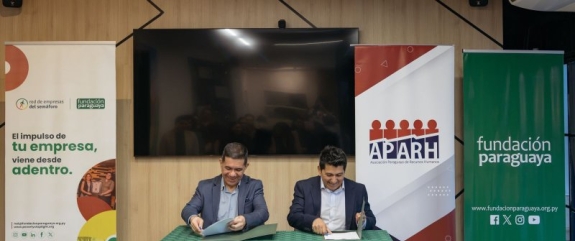 APARH Y FUNDACIÓN PARAGUAYA SE UNEN PARA IMPULSAR EL BIENESTAR ORGANIZACIONAL CON EL SEMÁFORO DE ELIMINACIÓN DE LA POBREZA