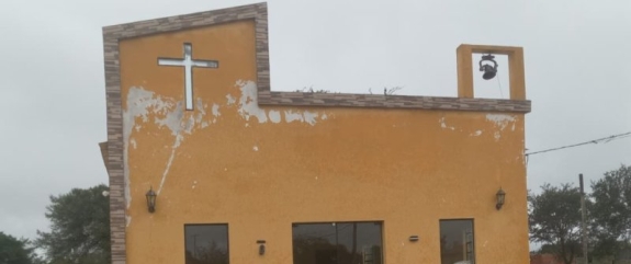 DESCONOCIDOS ROBAN EQUIPOS Y CABLEADO EN CAPILLA DEL BARRIO SAN CARLOS