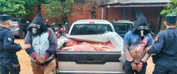 POLICÍA INCAUTÓ UNA CAMIONETA CON MÁS DE 600 KILOS DE CARNE INDOCUMENTADA