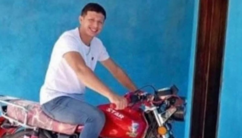 Motocicleta utilizada por la víctima.