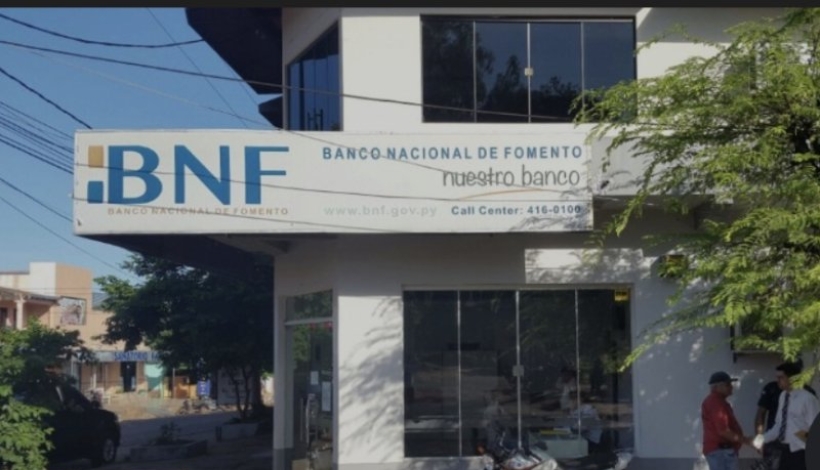 Local del banco en Yby Ya'u