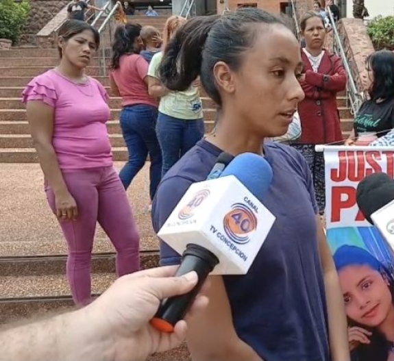 MANIFESTACIÓN CONTRA POSIBLE CAMBIO DE CARÁTULA EN CASO DE FEMINICIDIO 