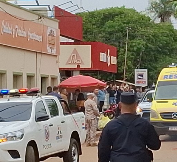 ASALTANTE HERIDO DE GRAVEDAD TRAS TOMA DE REHÉN EN LOCAL DE COMIDAS