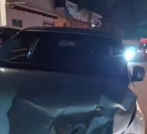 CONDUCTOR ALCOHOLIZADO CAUSÓ DOBLE CHOQUE