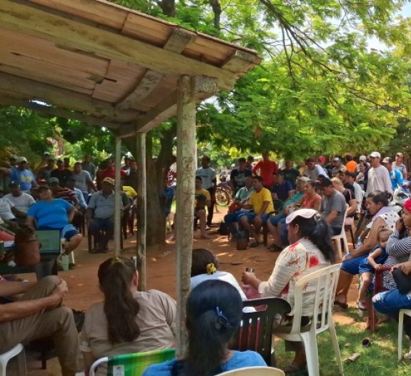 PESCADORES DE CONCEPCIÓN ACEPTAN PROPUESTA DE COMPENSACIÓN Y DESCARTAN POR EL MOMENTO CIERRE DEL RÍO